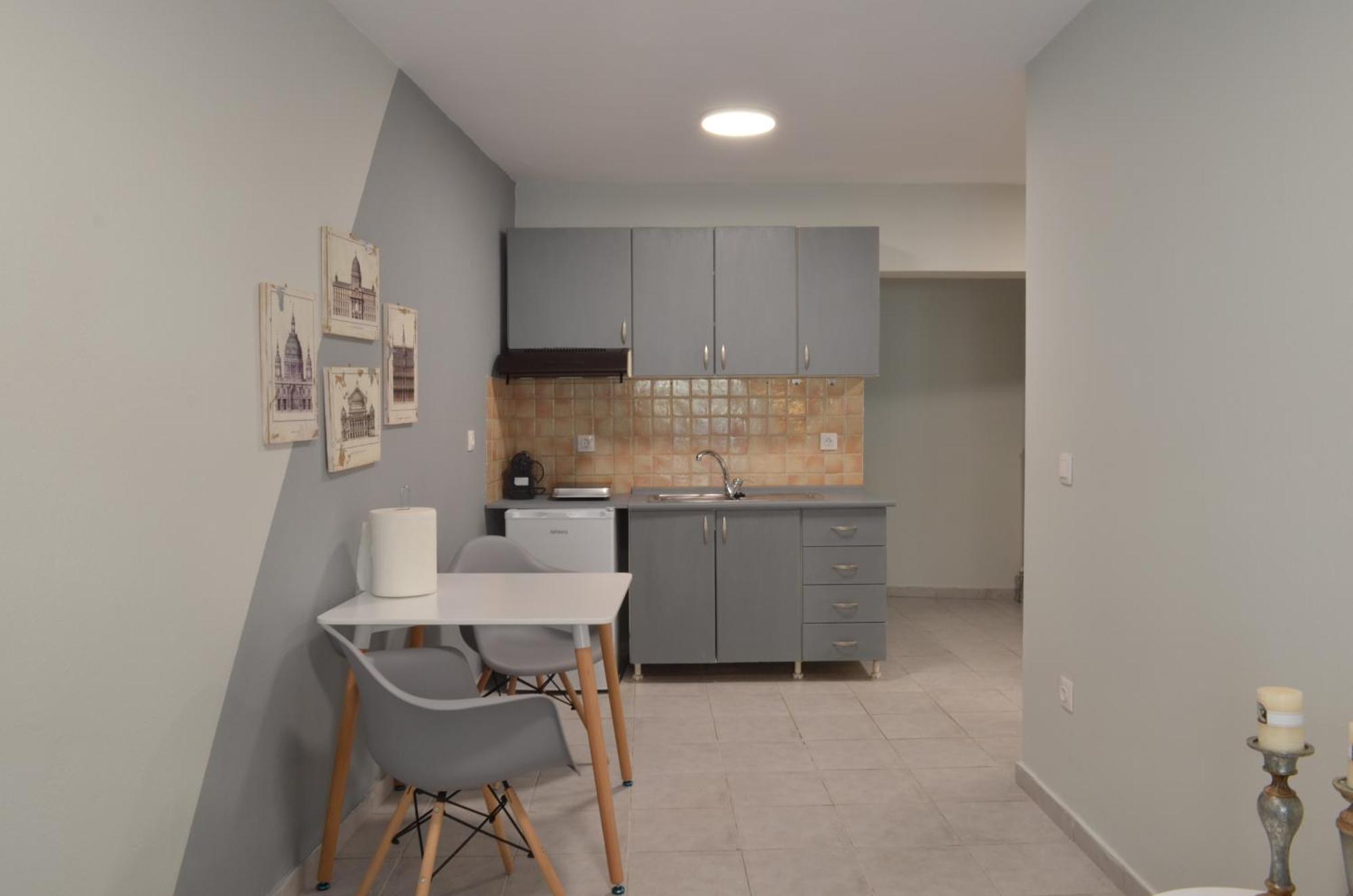 Apartament Grey *